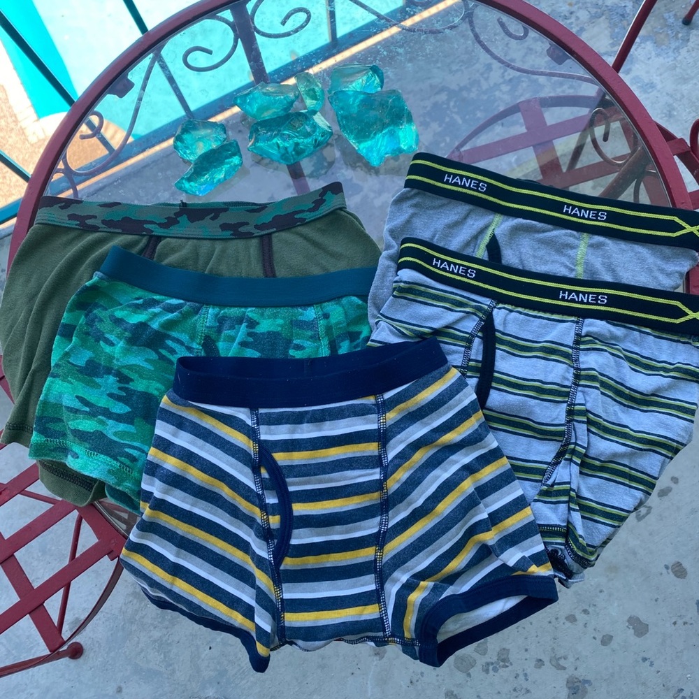 LOT OF BOYS UNDERWEAR